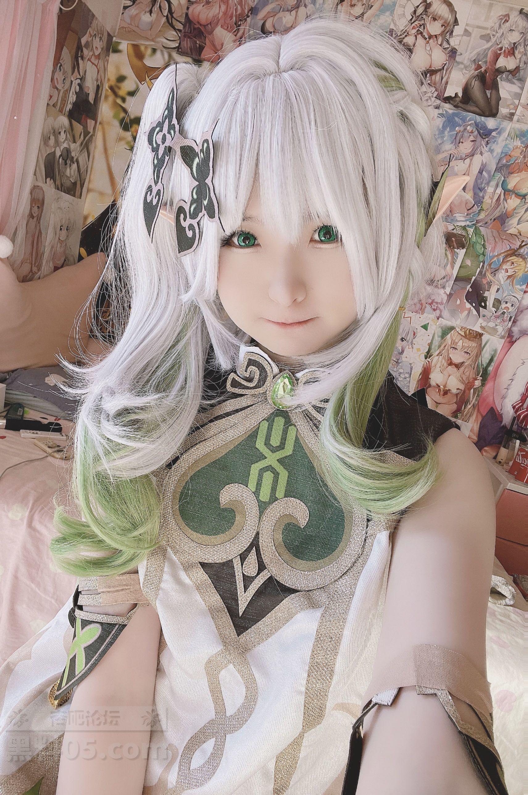 Xidaidai (喜呆呆) cosplay Nahida - Genshin Impact (18).jpg